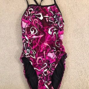 Girls speedo swimsuit